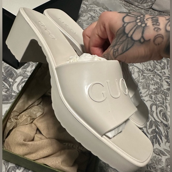 Authentic- New Women Gucci Rubber Chunky Heels - Picture 2 of 4